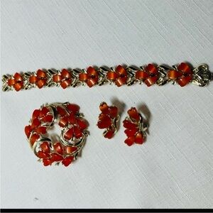 Vintage Coro red lucite thermoset leaf wreath brooch, earrings, & bracelet.